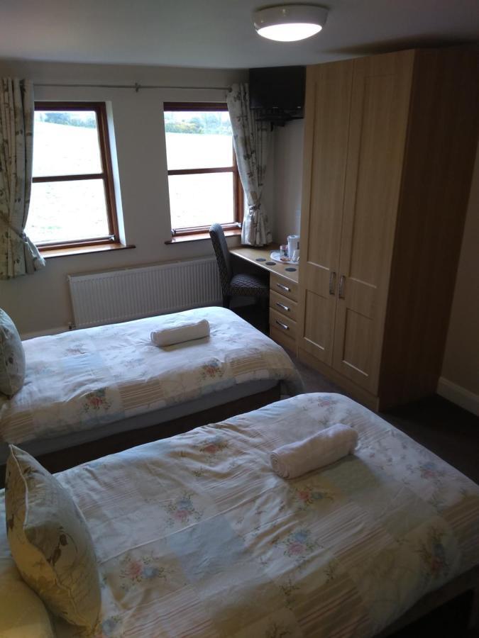 Tollyrose Country House Bed & Breakfast Newcastle  Dış mekan fotoğraf