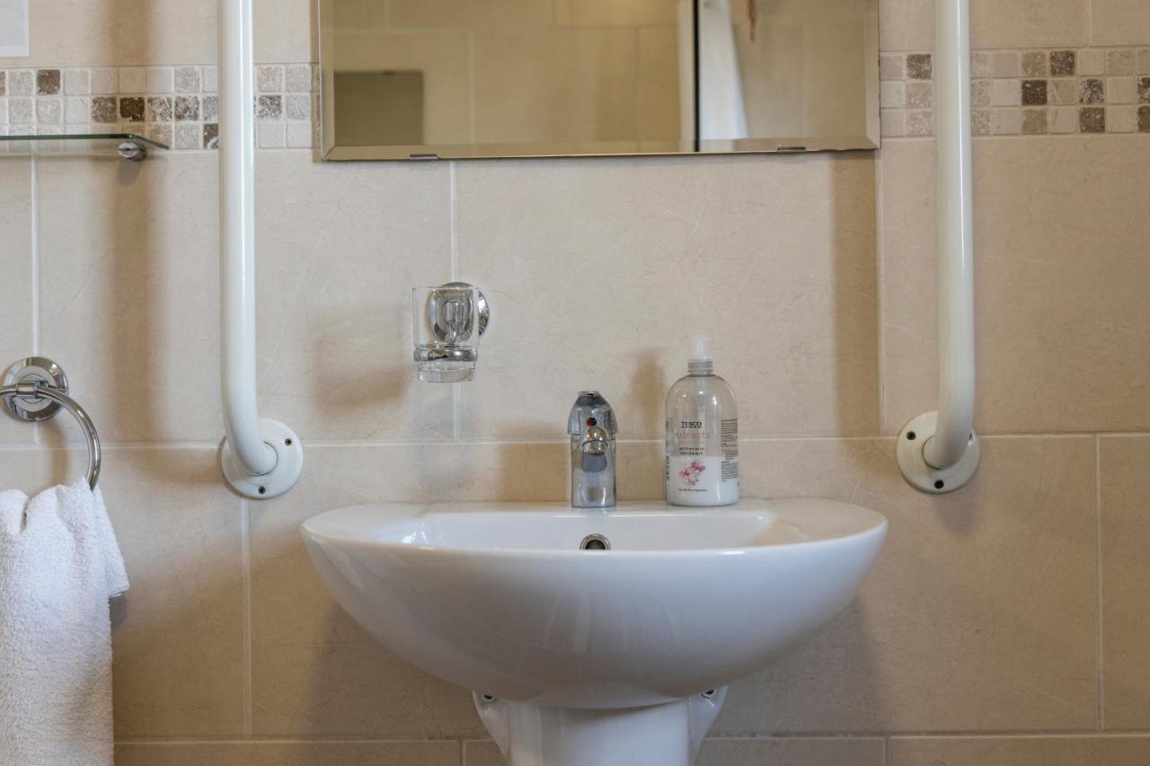 Tollyrose Country House Newcastle  Dış mekan fotoğraf